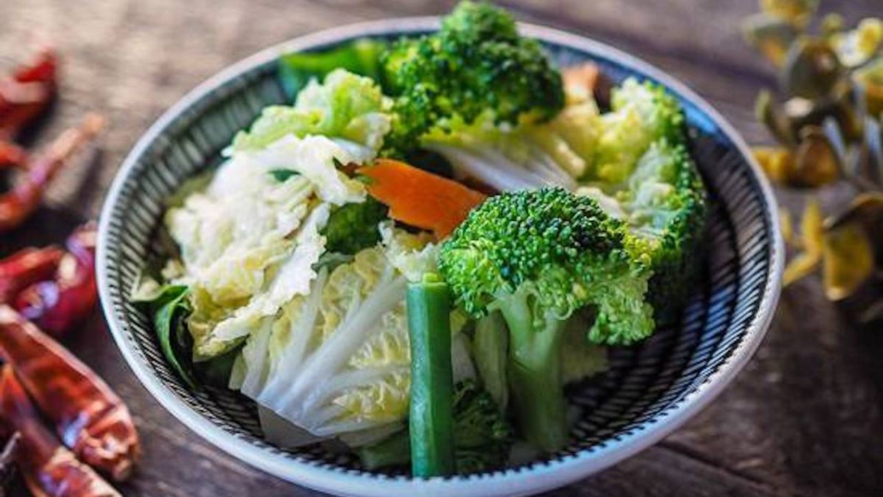 Steamed Seasonal Vegetables