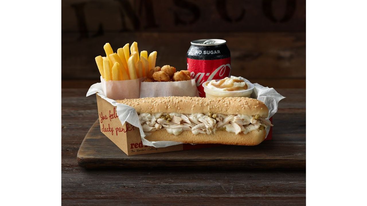 Rooster Roll Box