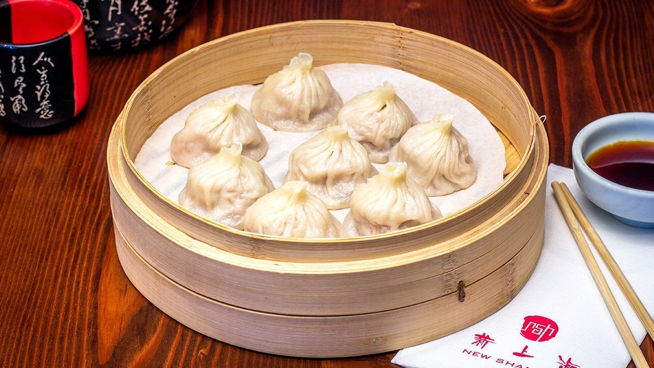 Xiao Long Bao (8 Pieces)