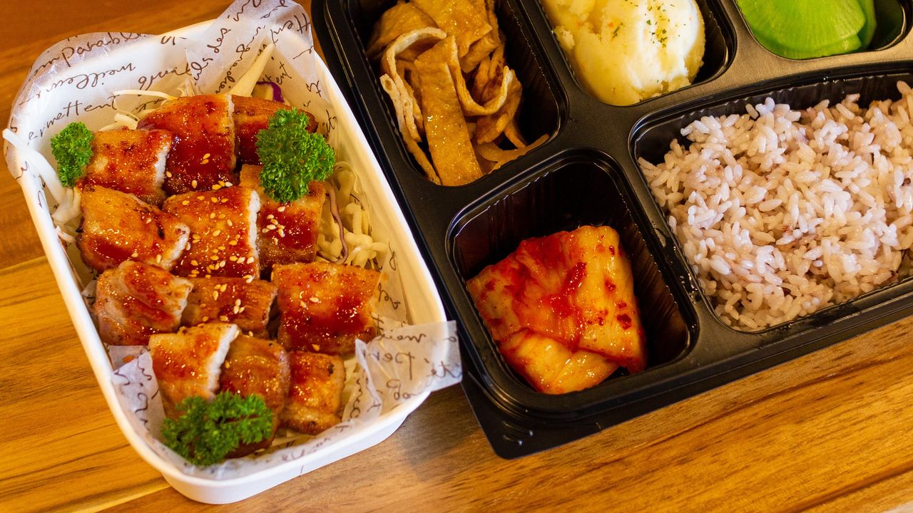 Spicy Pork Belly [200g]