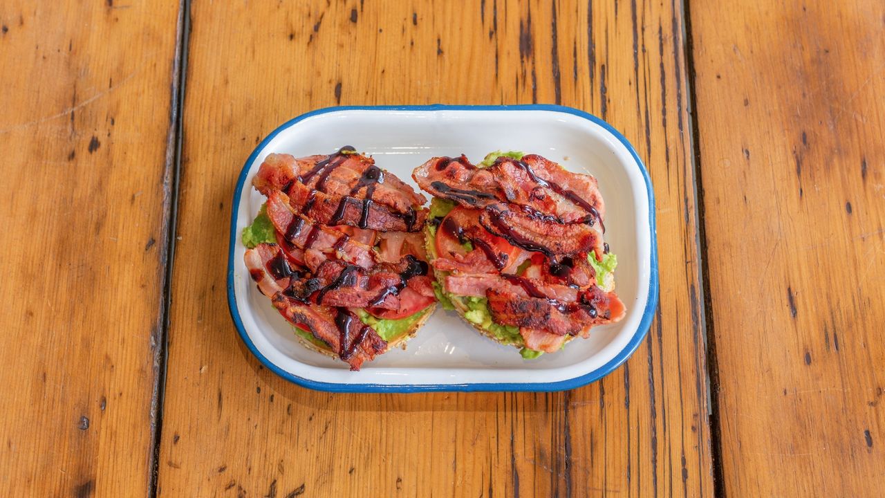 Avocado, Tomato and Bacon Bagel