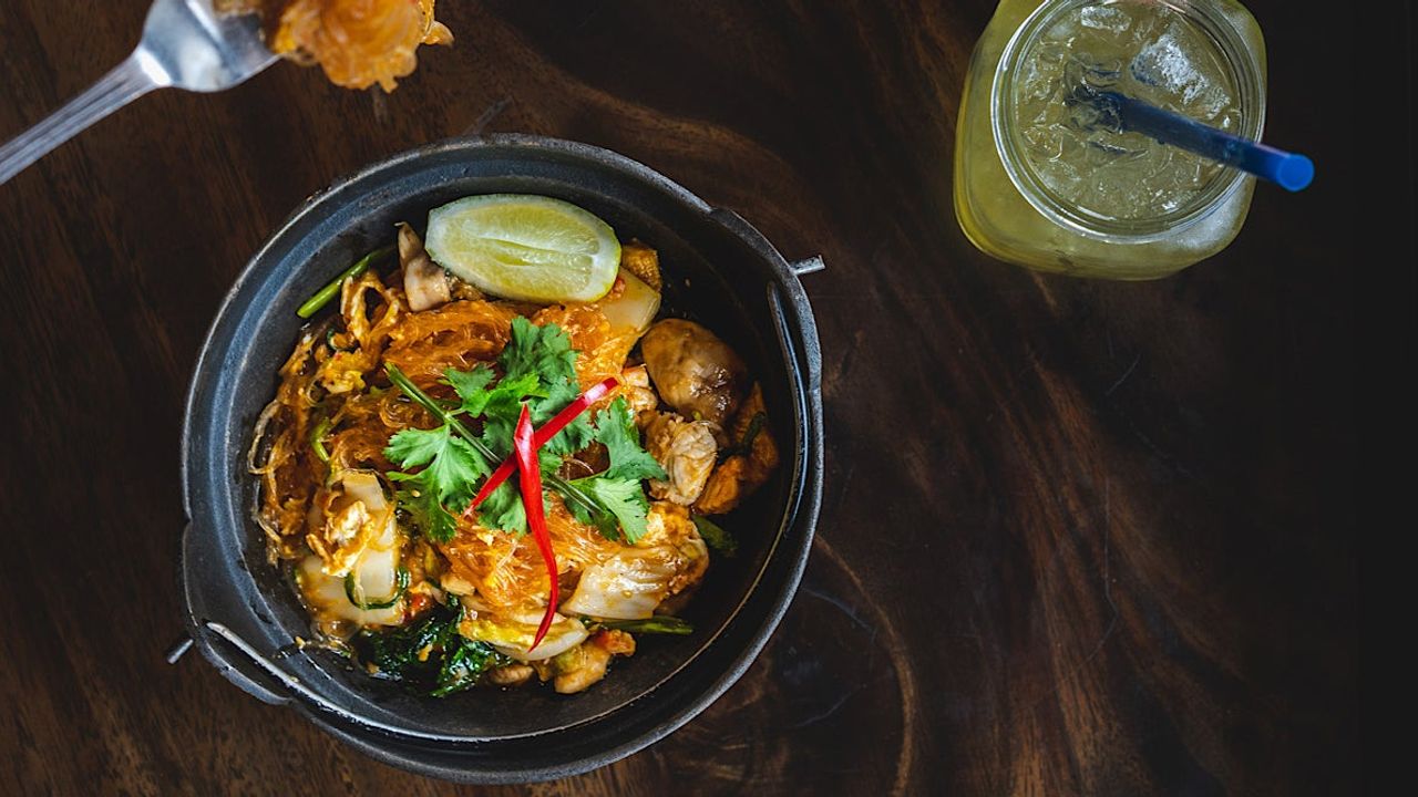 Sukiyaki Noodle Stir Fry (Spicy)(E)