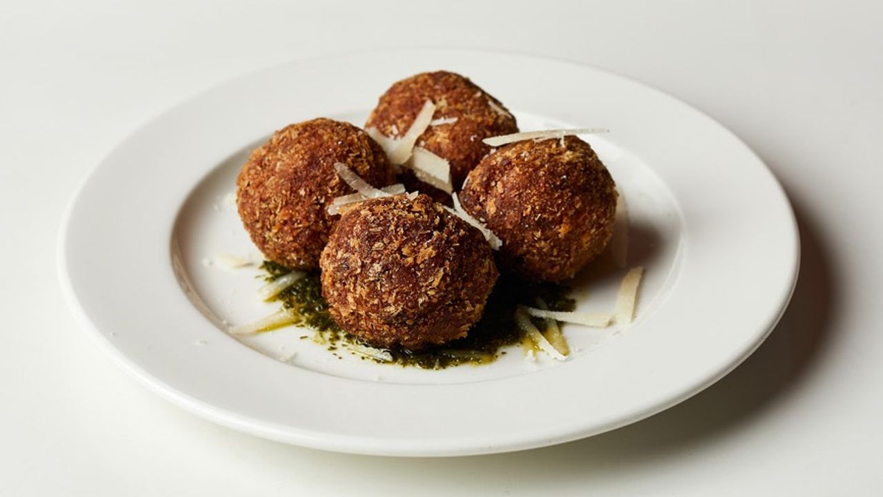 Porcini Mushroom & Pecorino Arancini (4 Pieces)