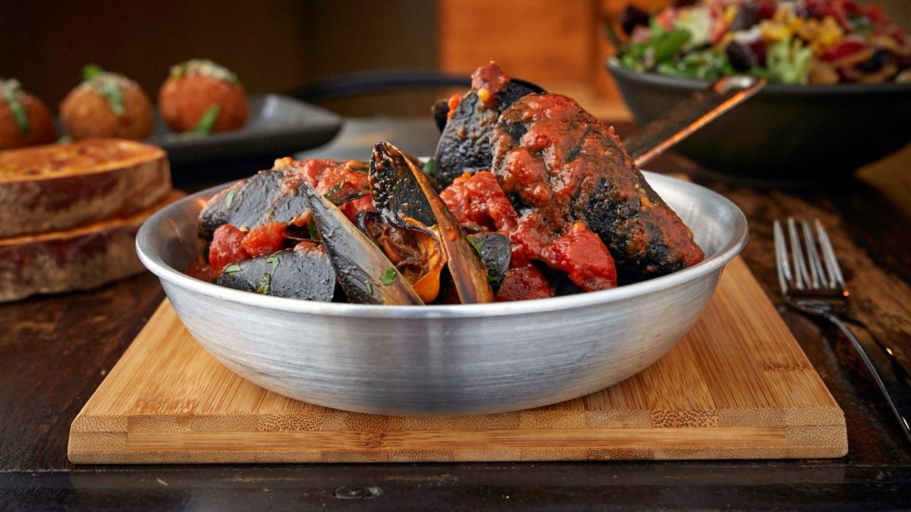 Pan-Roasted Mussel (S)