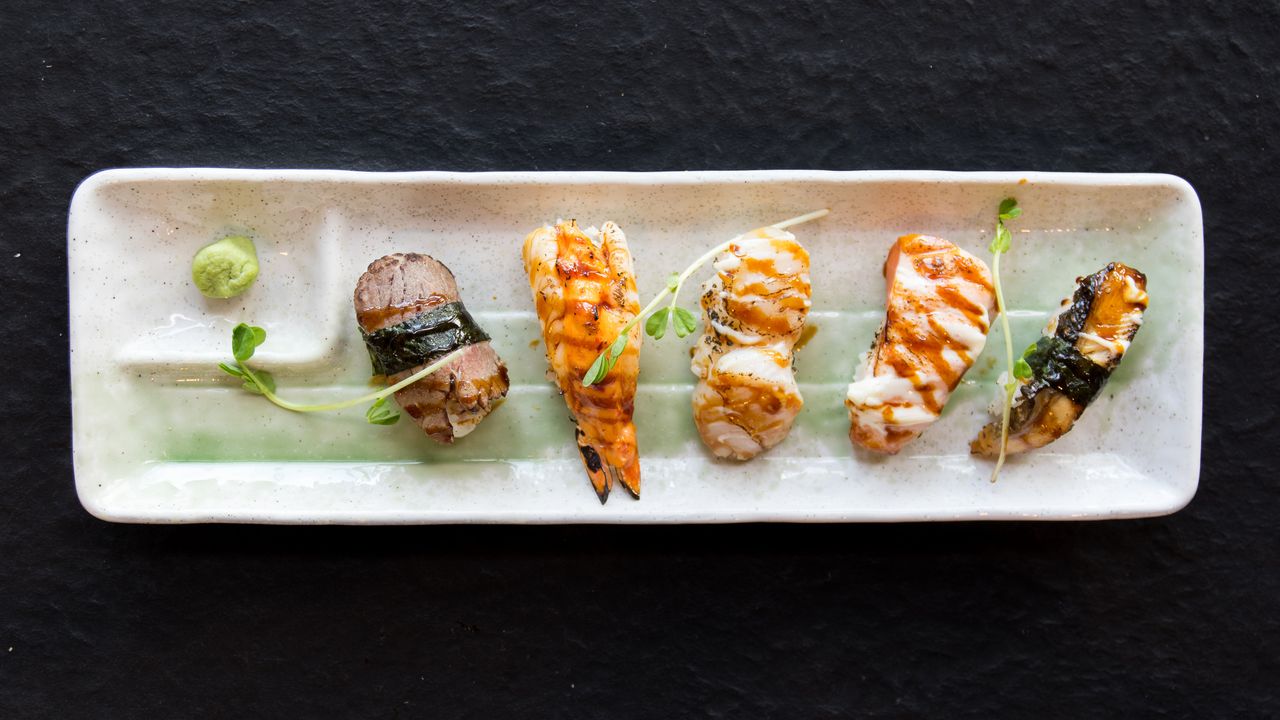 Mixed Aburi Set (5 Pieces)