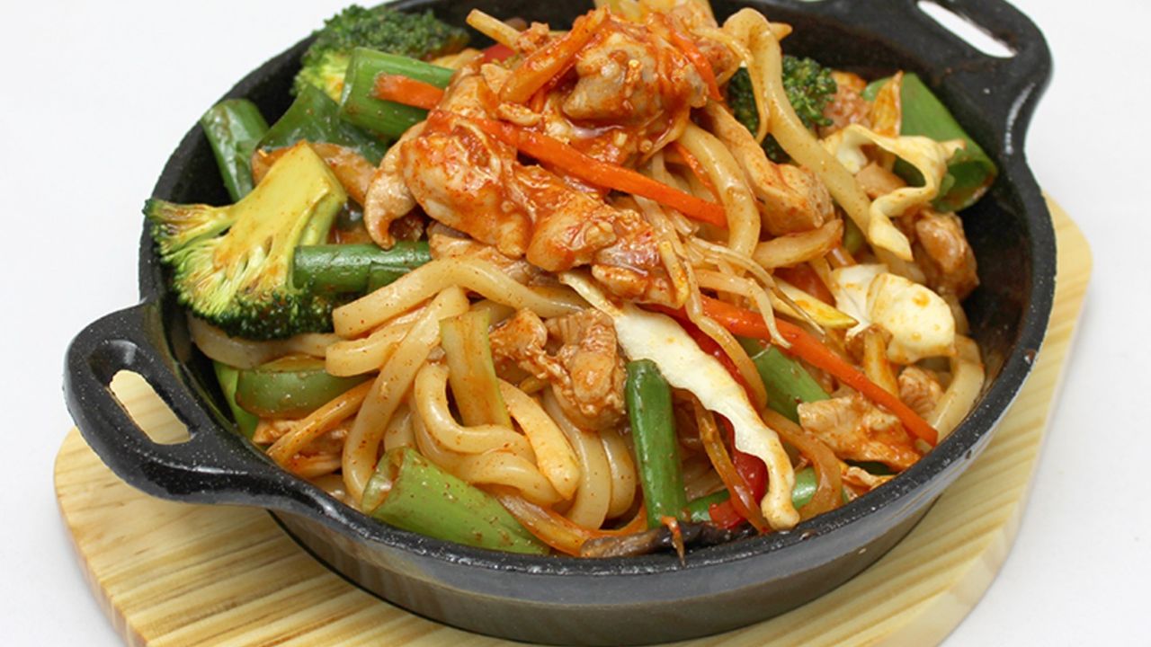 Chicken Stir Fried Noodle