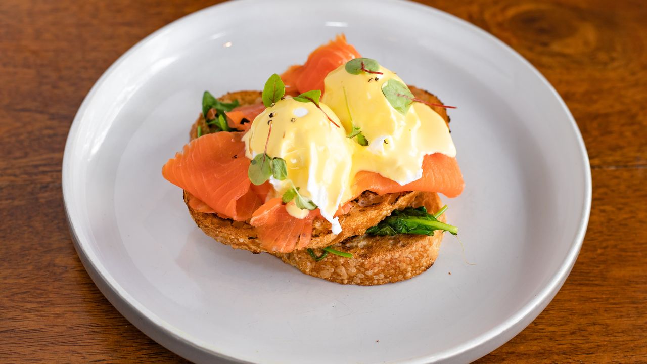 Waterloo Salmon Benedict