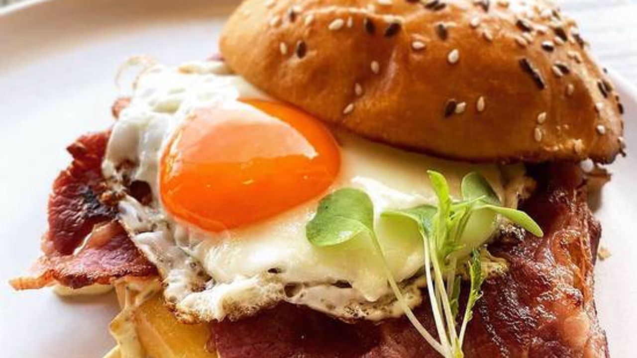 Egg and Bacon Roll