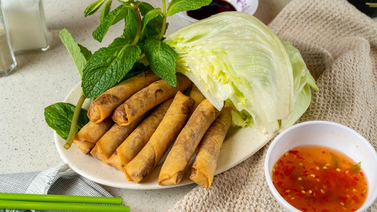 Cha Gio (Spring Rolls)