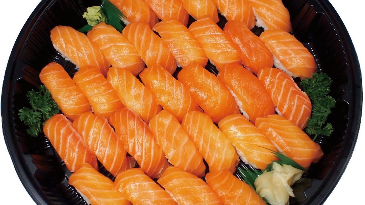 Nigiri Delight Platter (Salmon Only)