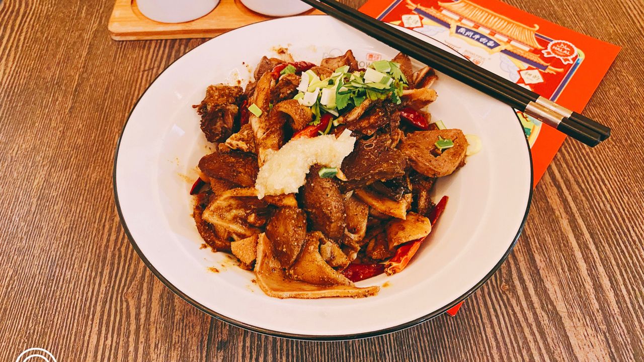 Lamb Offal with Garlic and Chilli Sauce (800g)