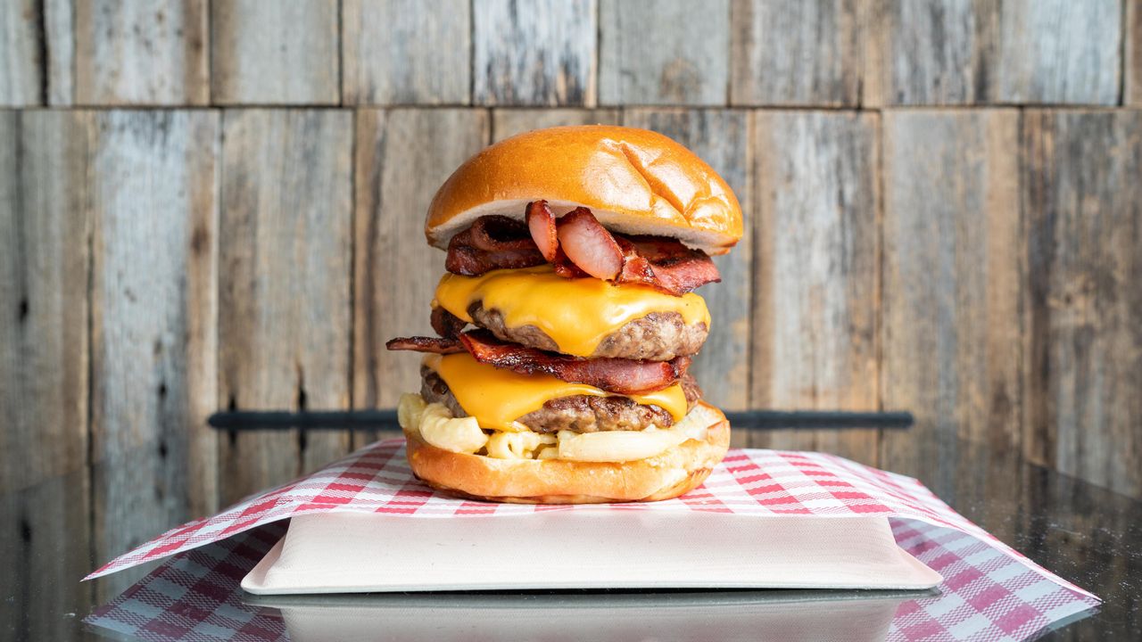 Fatty 5-0 Burger
