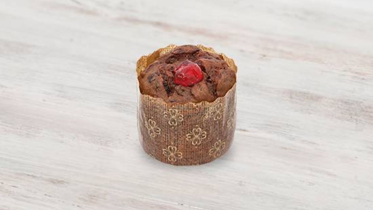 Small Traditional Christmas Cake