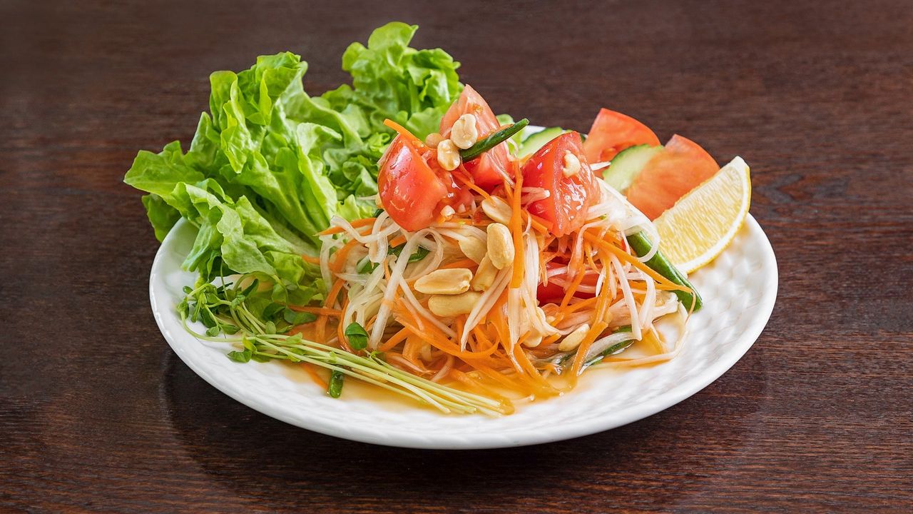Paw Paw Salad (Som Tum)