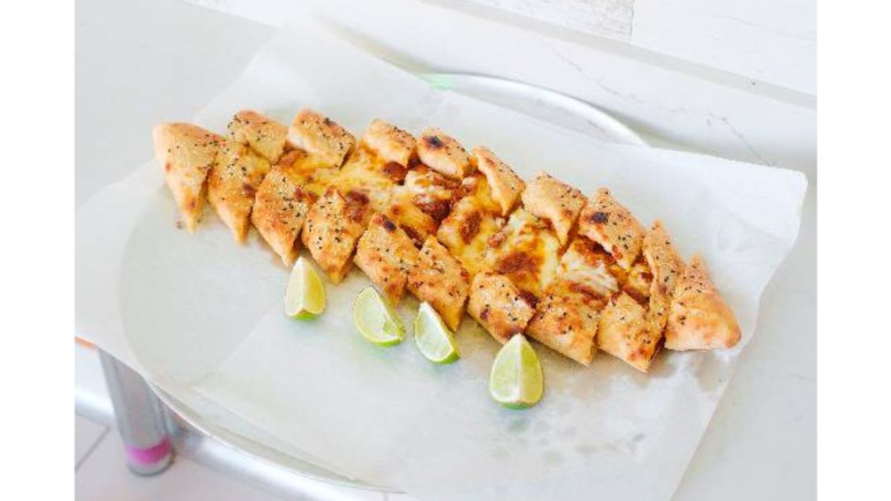 Sucuklu Pide