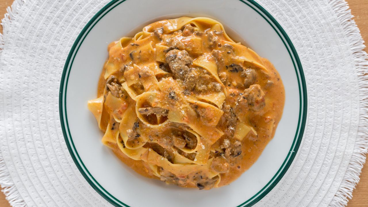 Fettuccine Salsiccia