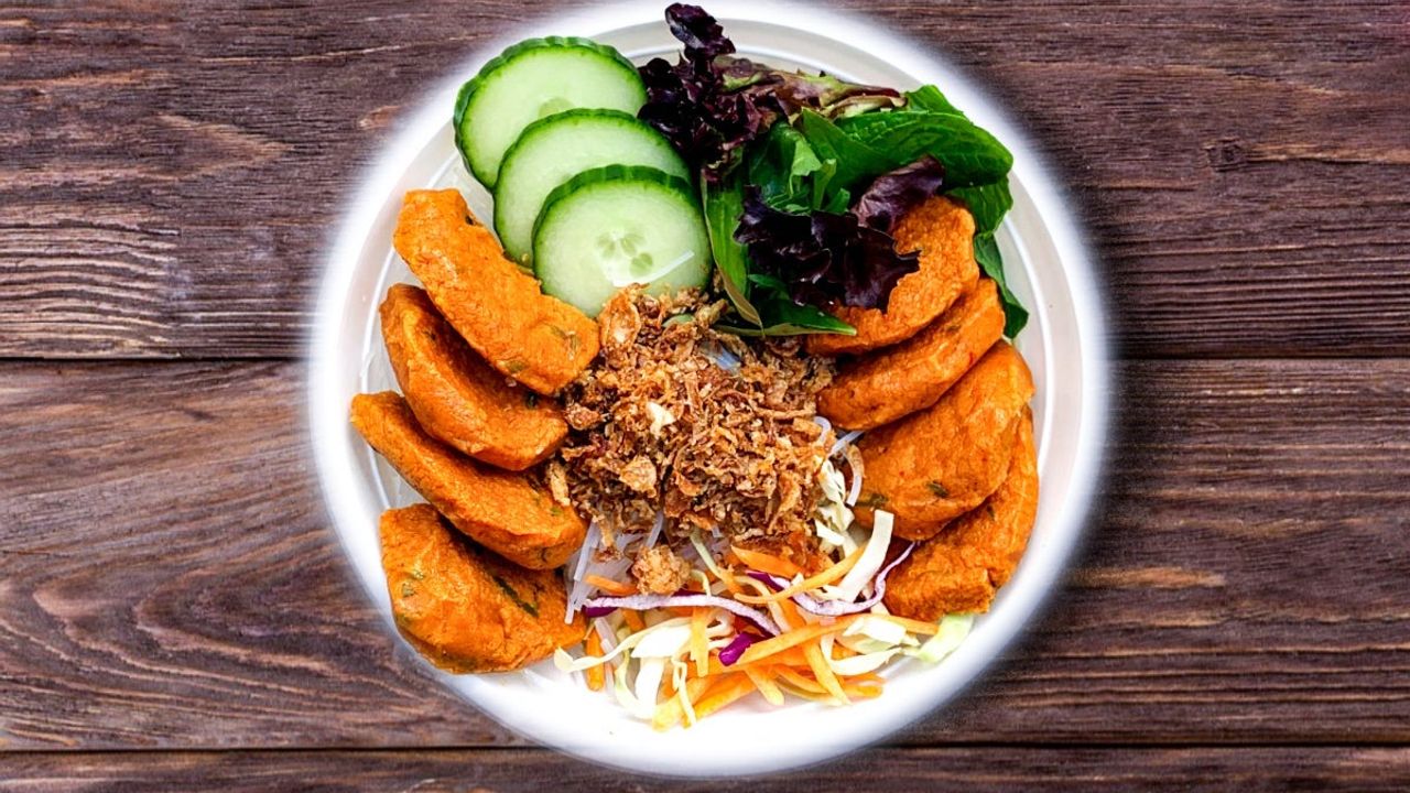 Fish Cake Noodle Salad