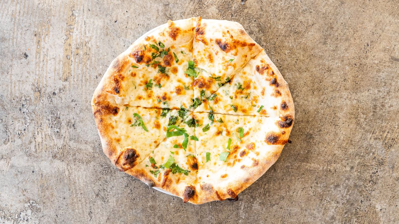 Garlic Pizza 9'' (V)