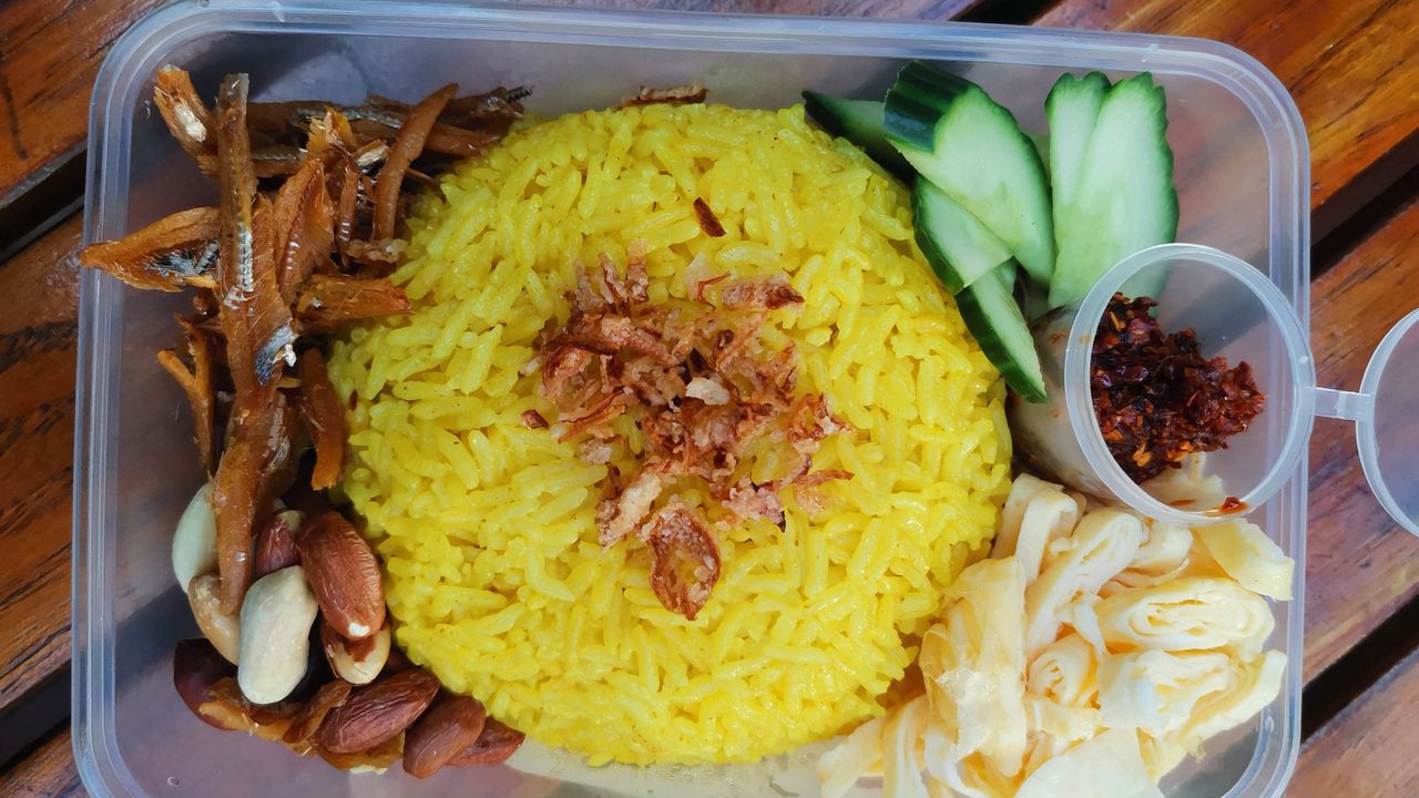 Nasi Kuning (Available: Wed)