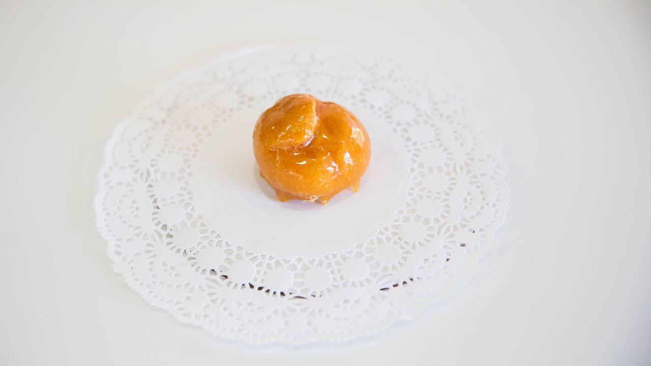 Profiterole (Toffee Coated)