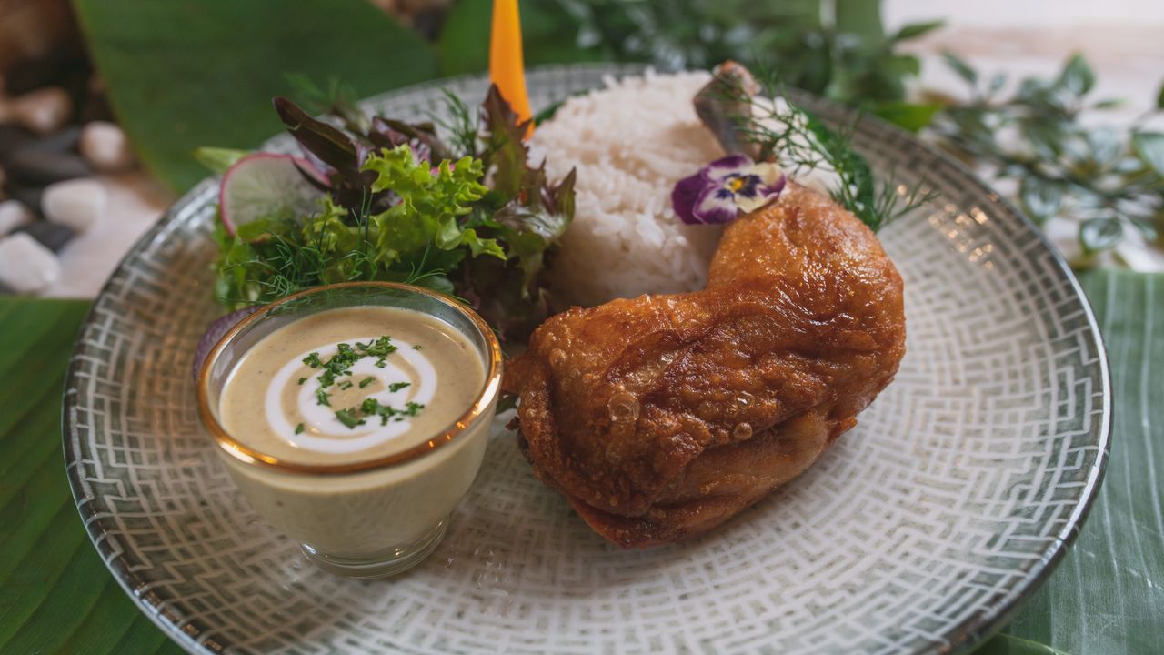 Green Curry Chicken Confit w Rice