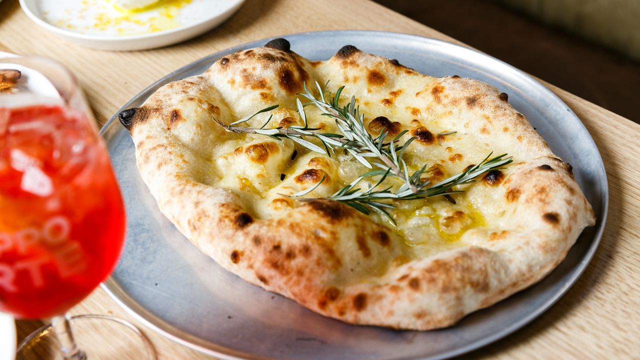 Rosemary & Sea Salt Pizza Bread
