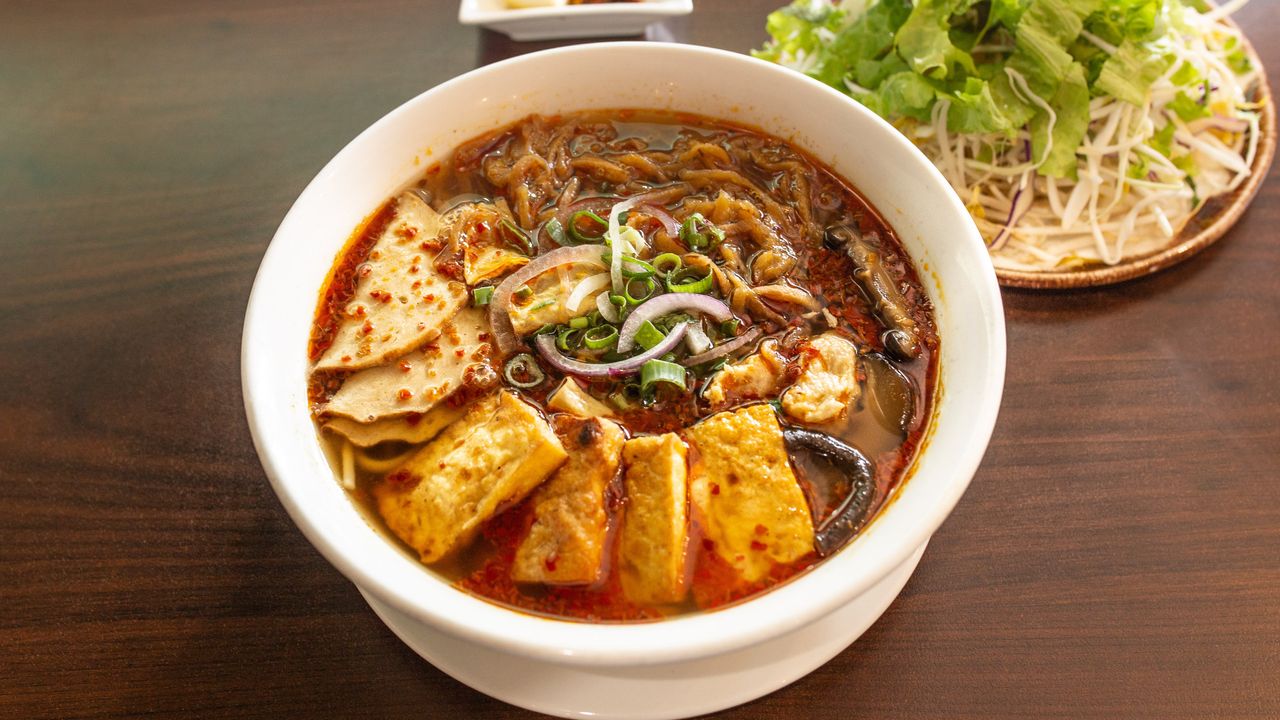 Vegetarian Spicy Noodle Soup (Bun Hue)