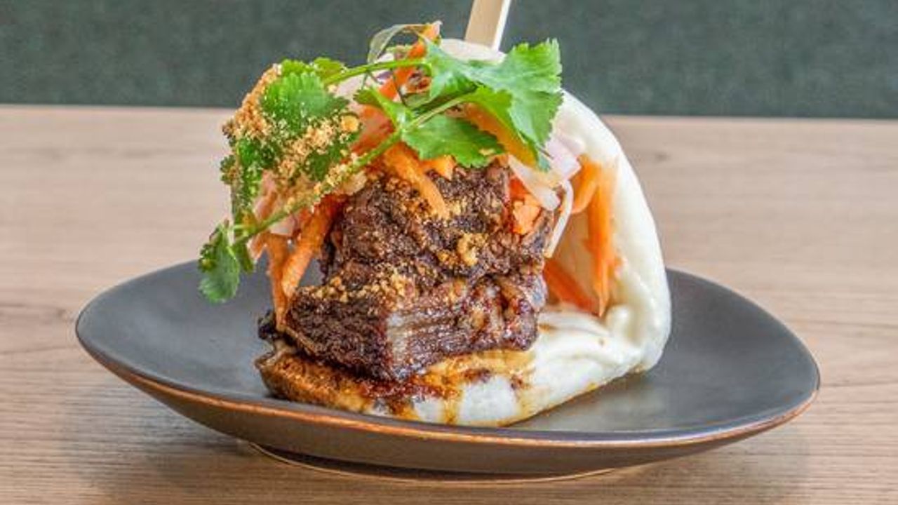 Pulled Beef Bao