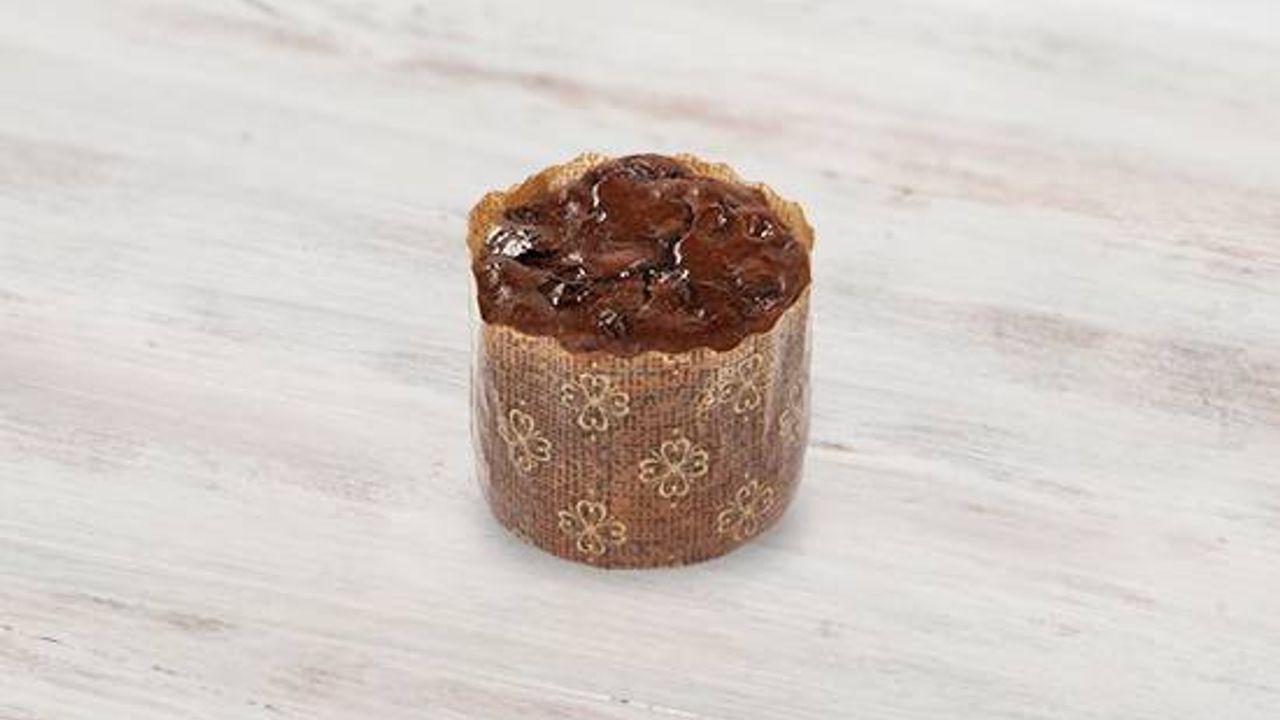 Small Choc Cherry Brownie Cake