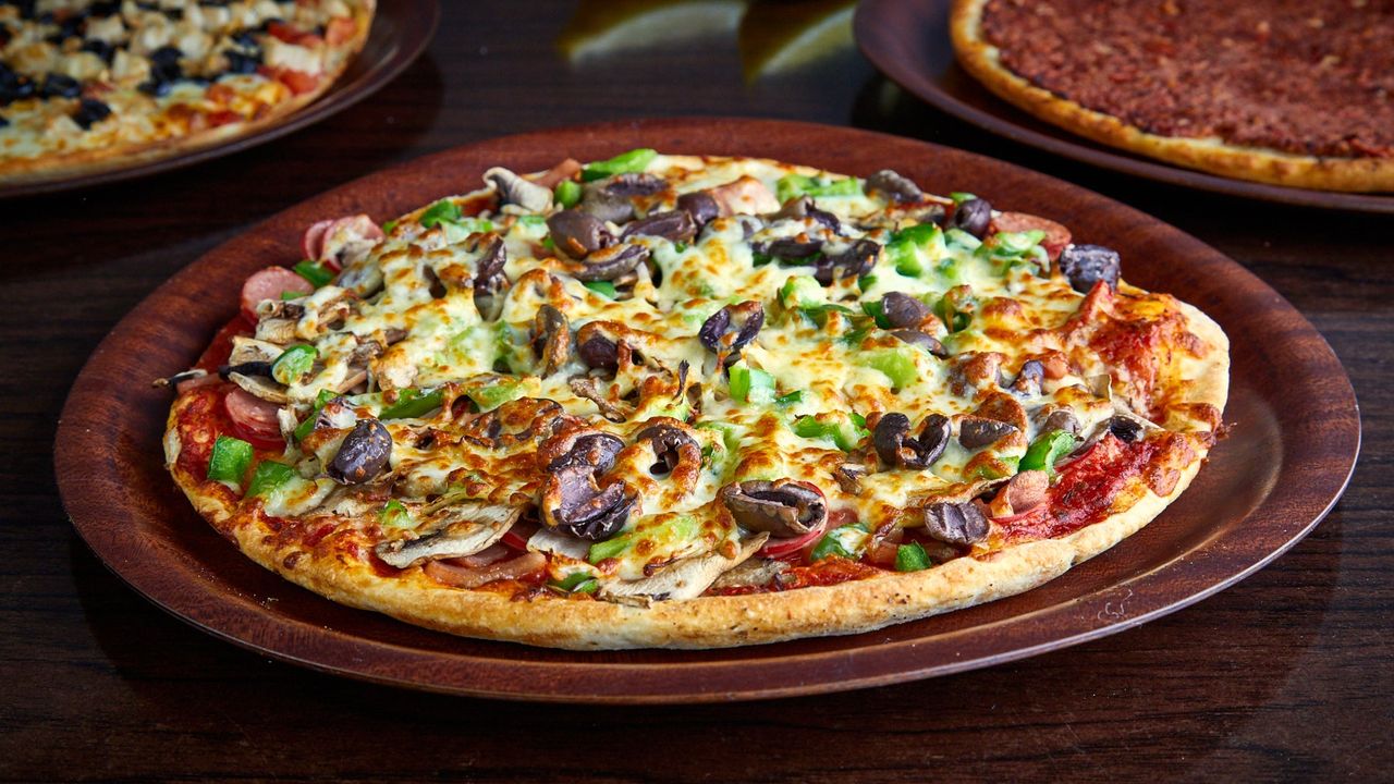 Large Supreme Pizza