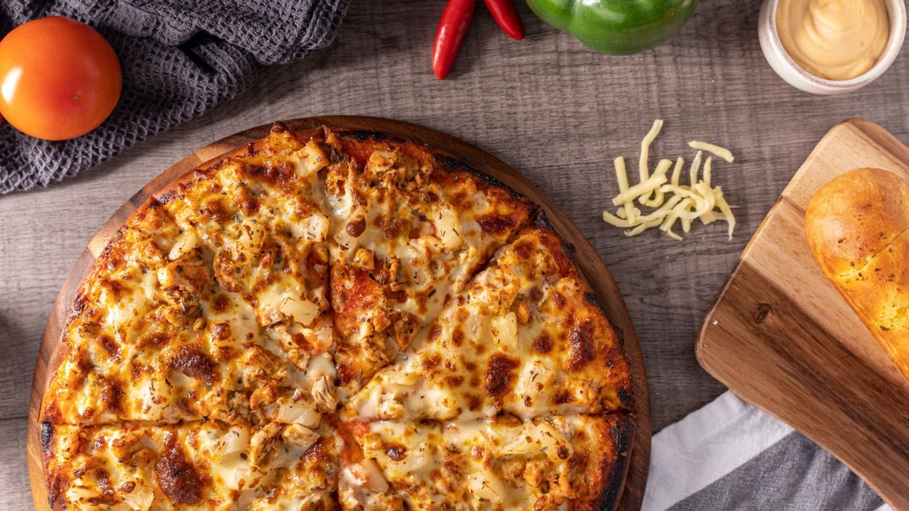 Hawaiian Pizza