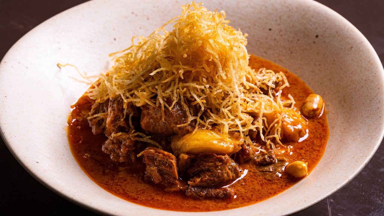 Angus Beef Curry with Potato and Peanut (GF)