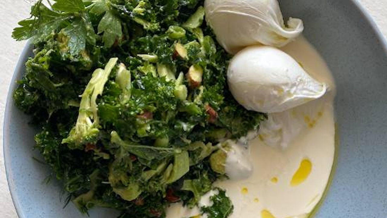Rubys Raw Breakfast Salad (GFO)