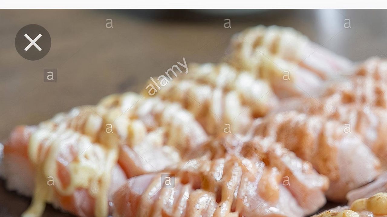 Aburi Salmon Nigiri Sushi (5)