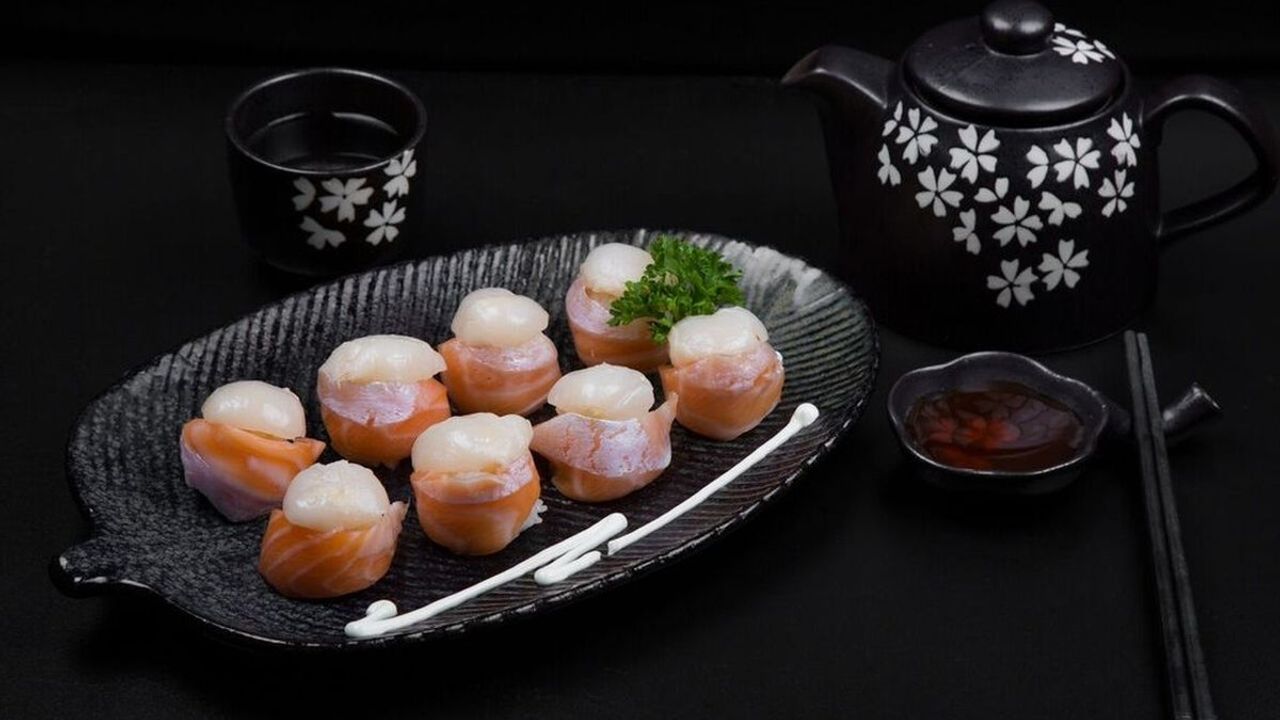 Lychee Sushi Wrap