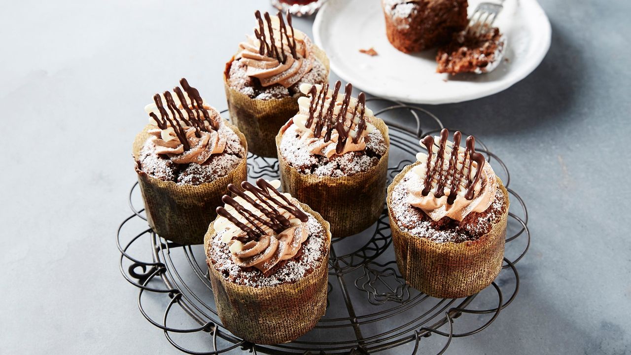 Flourless Chocolate Cake (Small)