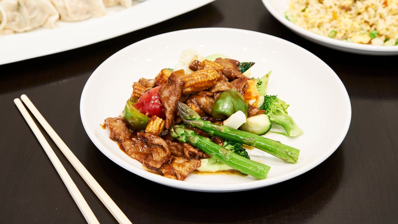 Chicken on Oyster Sauce with Veg