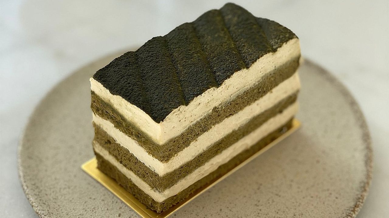 matcha pistachio jasmine cake