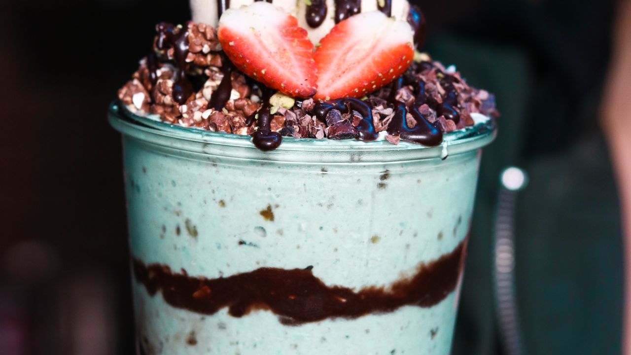 Choc Mint Delight Bowl