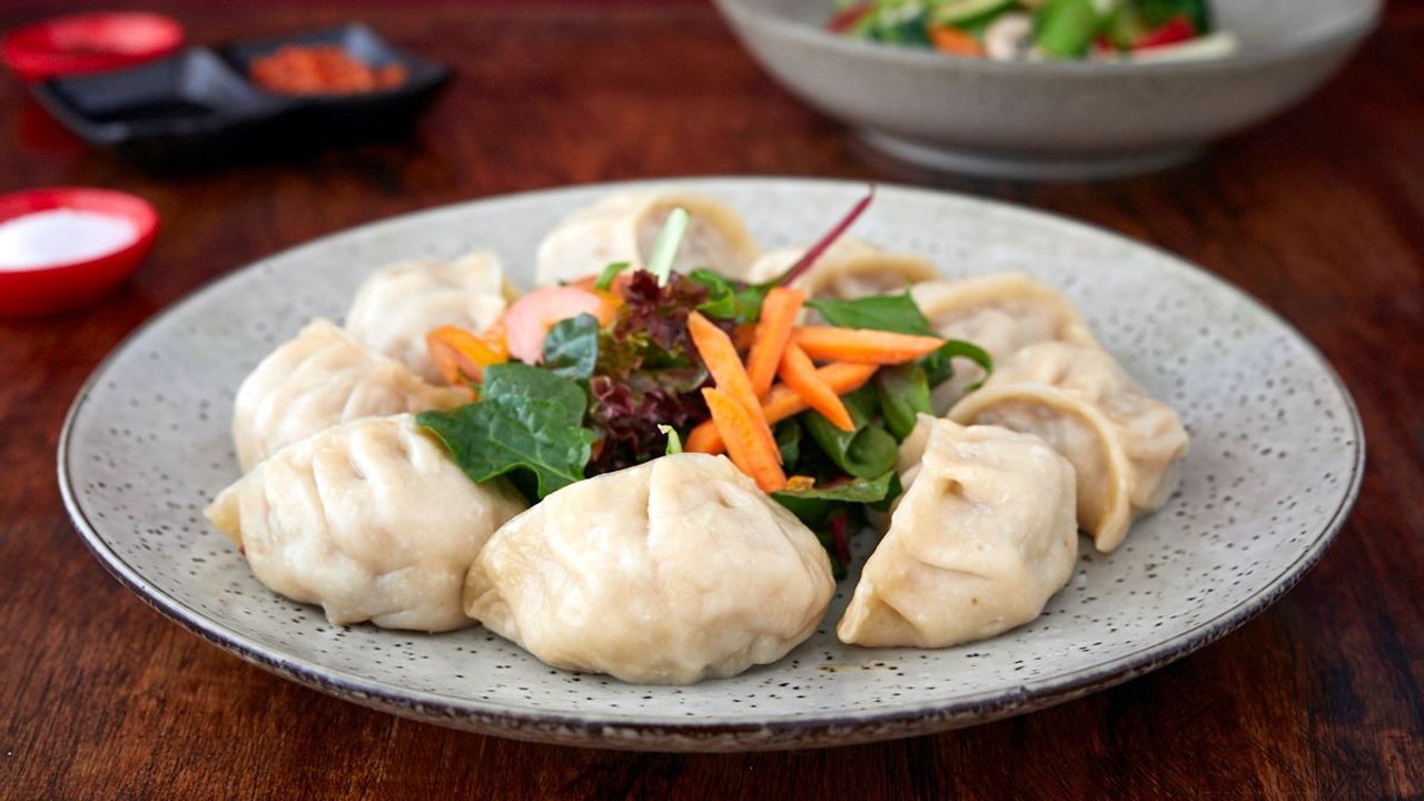 Momo (4 Pieces)