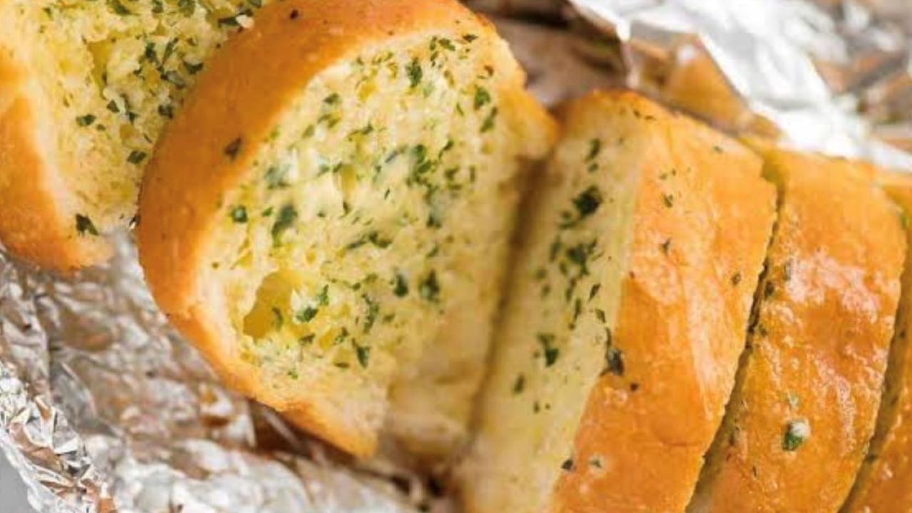 Garlic & Herb Bread