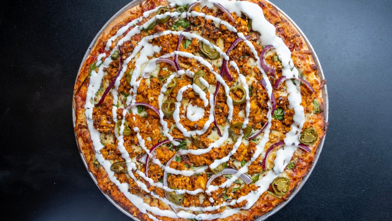 Tandoori Chicken Pizza