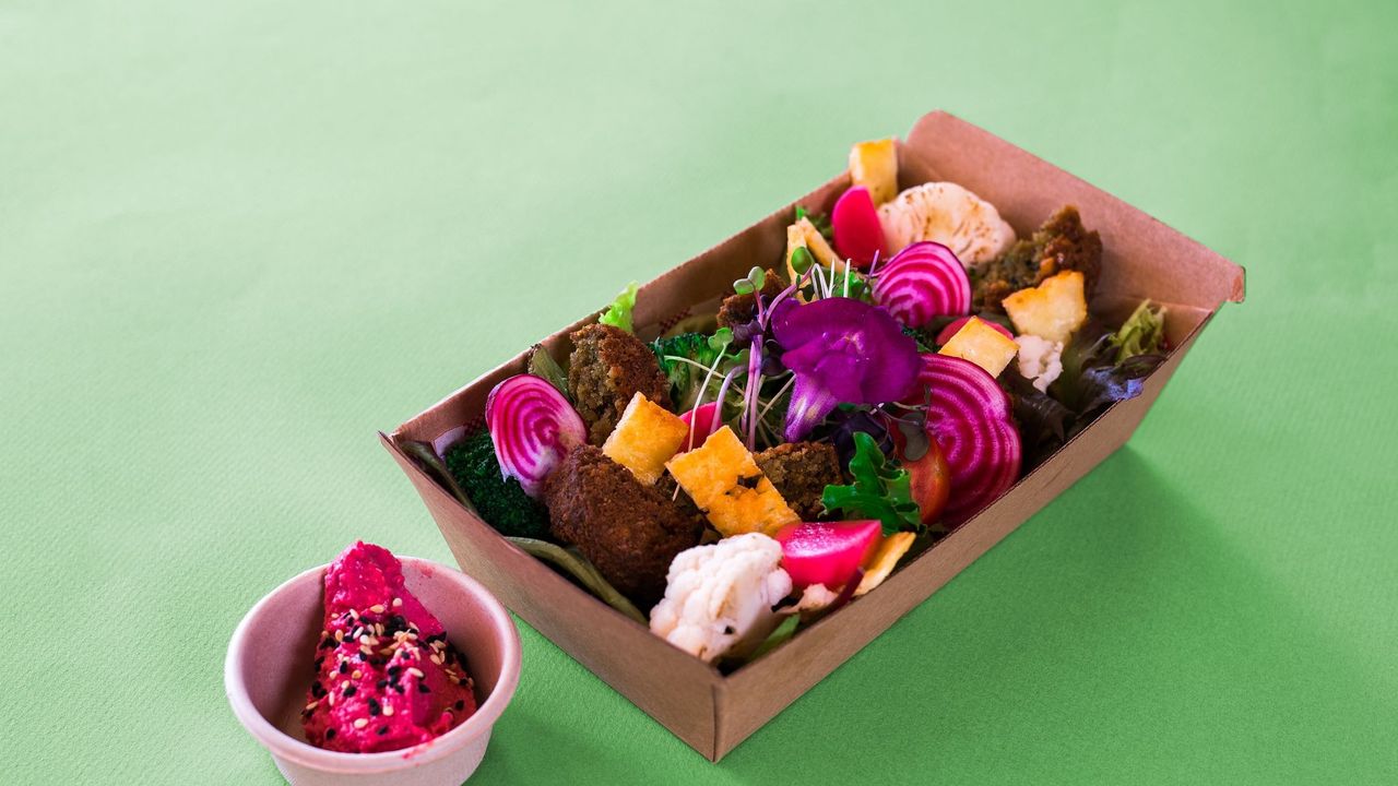 Falafel Salad