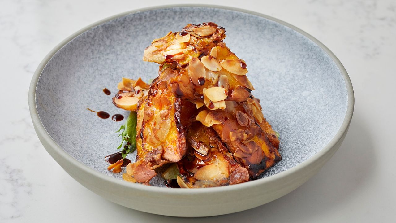 Pumpkin & Almond Chips
