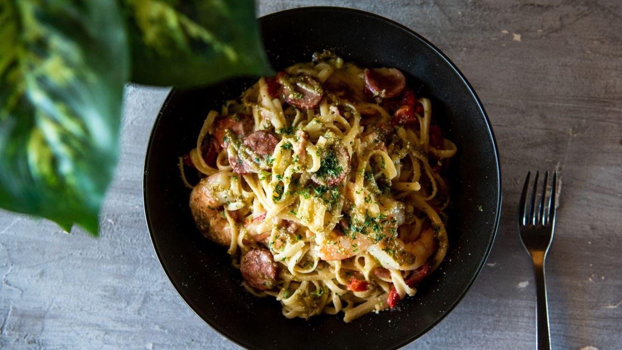 Creamy Garlic Prawn Linguine - Cremige Knoblauchgarnelen-Linguine