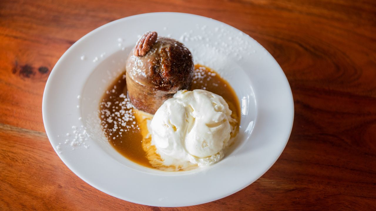 Sticky Date Pudding