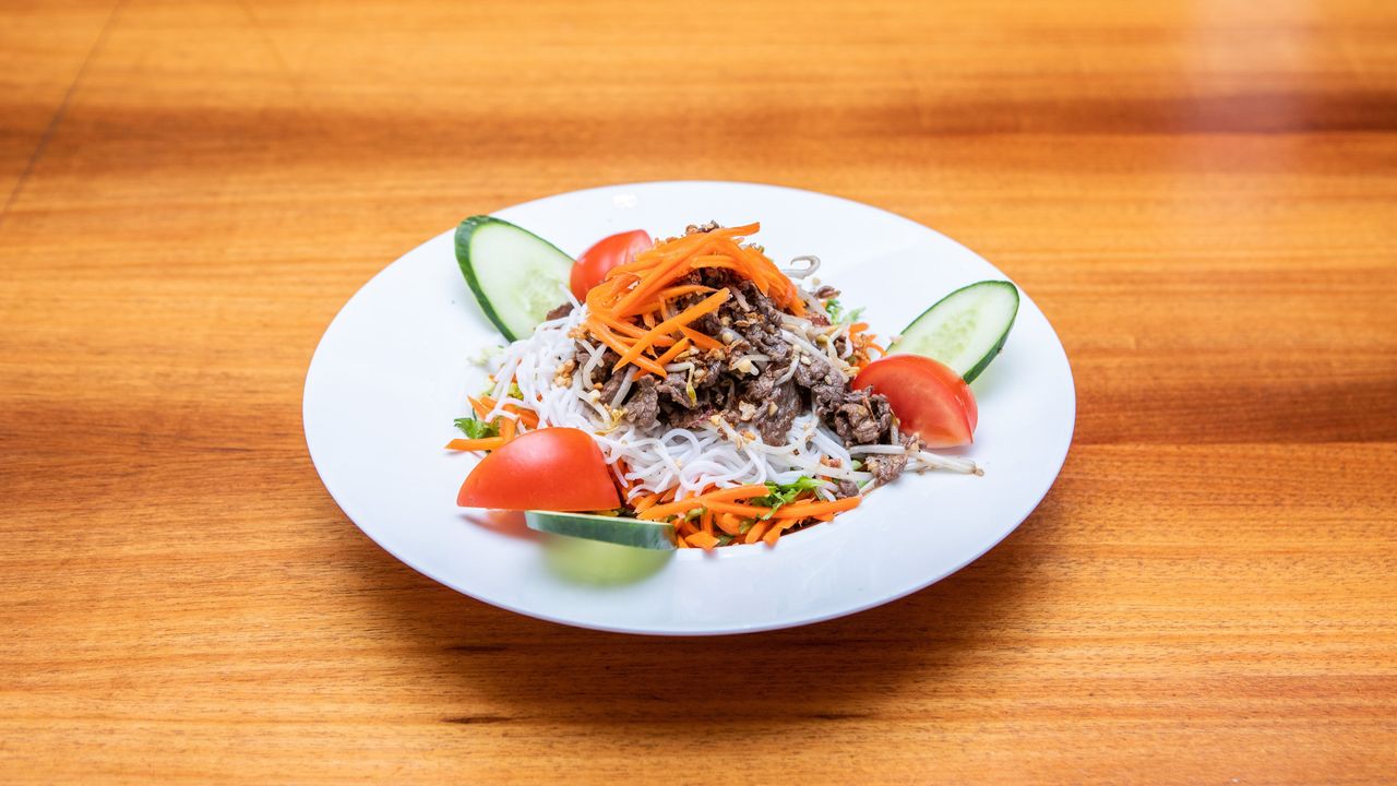Stir Fried Beef Salad with Noodles