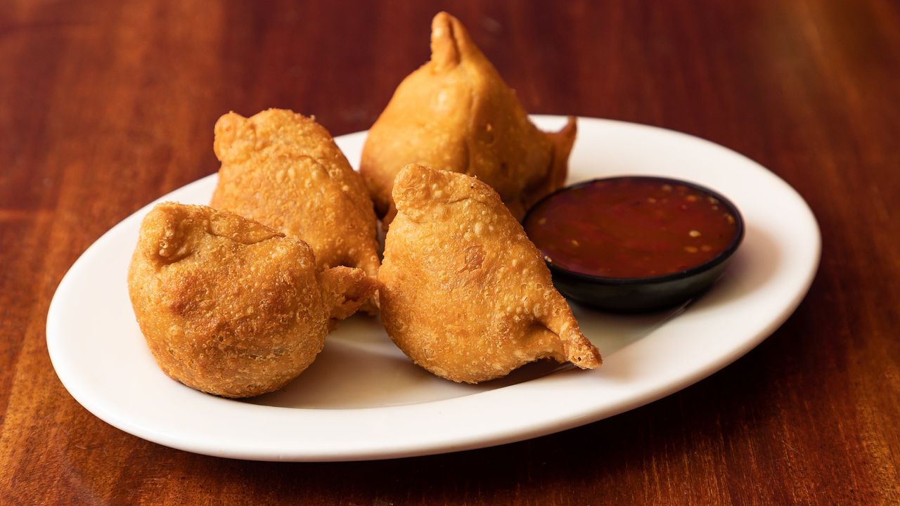 Samosa (4 pcs)