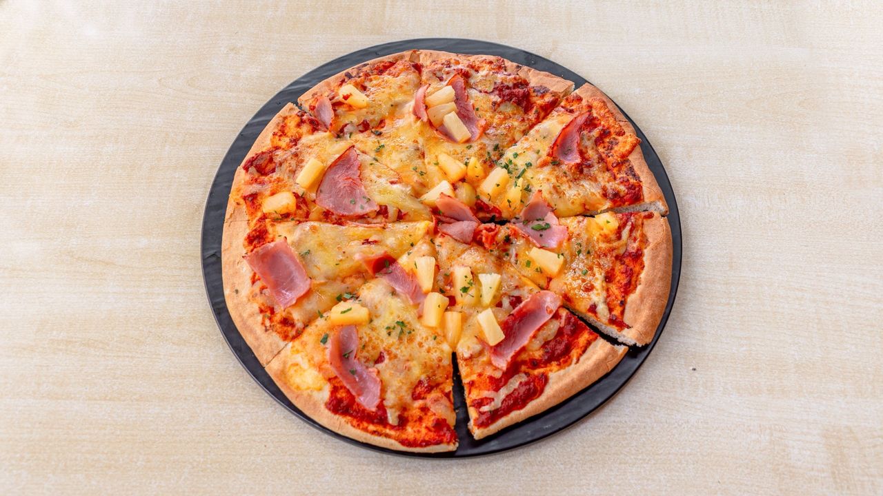 Hawaiian Pizza
