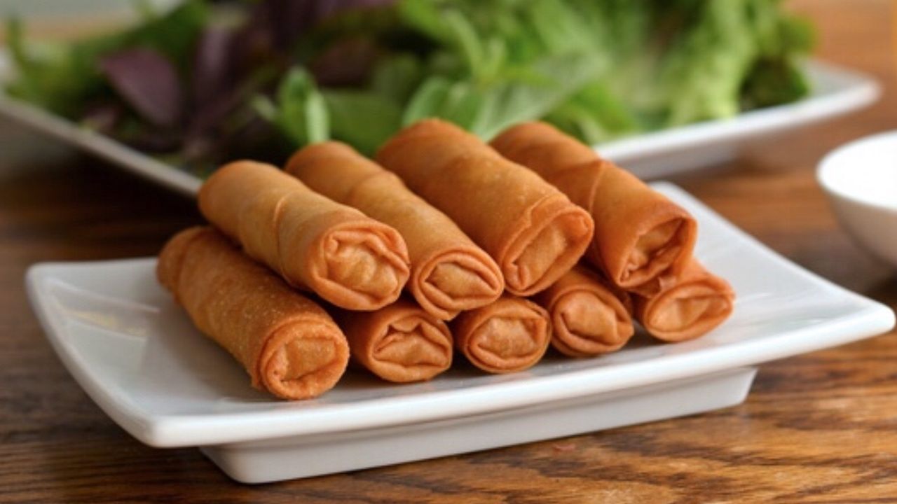 Prawn Spring Roll /虾春卷 (4)